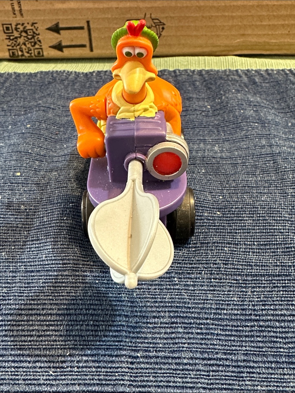 Vintage Ginger from Chicken Run movie pull-back car toy (2000)
